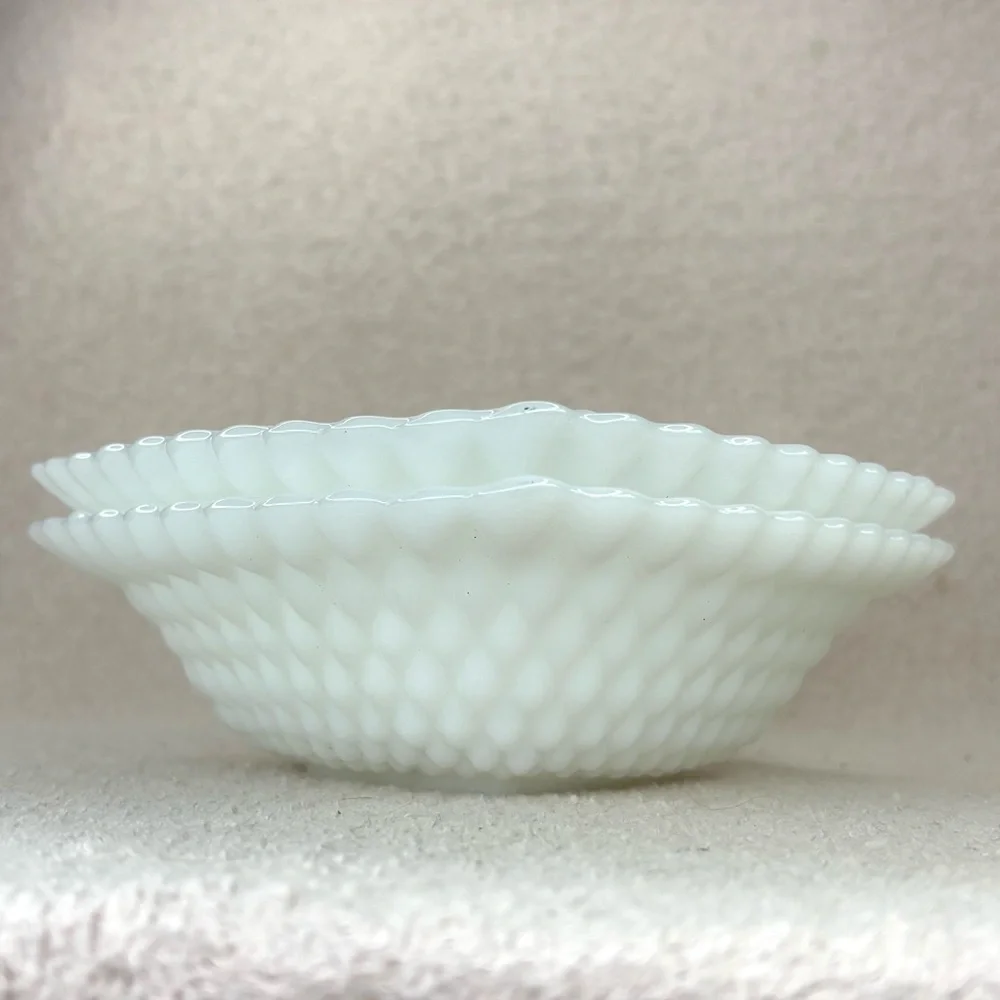Vintage Milk Glass Square Bowls Set of 2 White Diamond Hobnail Pattern Retro VTG